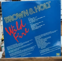 Cargar imagen en el visor de la galería, Brown &amp; Holt – Wild Fire
