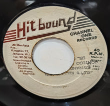 Cargar imagen en el visor de la galería, Barrington Levy – Dances Are Changing

