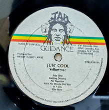 Cargar imagen en el visor de la galería, Yellowman – Just Cool
