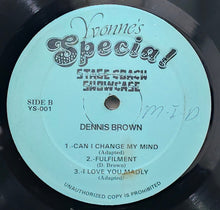 Cargar imagen en el visor de la galería, Dennis Brown – Stage Coach Showcase
