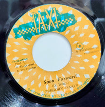Cargar imagen en el visor de la galería, Gregory Isaacs – Soon Forward / You Never Know
