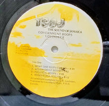 Cargar imagen en el visor de la galería, Lovindeer – Government Boops
