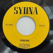 Cargar imagen en el visor de la galería, Augustus Pablo – Pablo's Mercy
