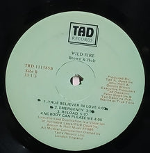 Cargar imagen en el visor de la galería, Brown &amp; Holt – Wild Fire
