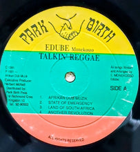 Cargar imagen en el visor de la galería, Edube Monekosso – Talkin' Reggae
