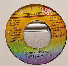 Cargar imagen en el visor de la galería, J. Laws &amp; W. Powell/Frankie Sly - Gunman Rythm/Juck Mi Down
