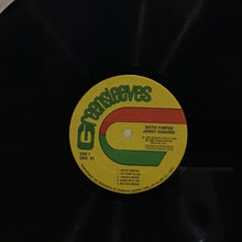 Cargar imagen en el visor de la galería, Johnny Osbourne – Water Pumping
