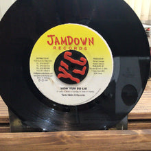 Cargar imagen en el visor de la galería, Tanya Stephens / Tanto Metro &amp; Devonte – Freddy / How Yuh So Lie

