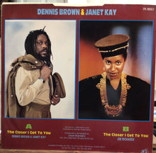 Cargar imagen en el visor de la galería, Dennis Brown &amp; Janet Kay – The Closer I Get To You

