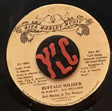 Cargar imagen en el visor de la galería, Bob Marley &amp; The Wailers – Buffalo Soldier / Buffalo Dub
