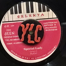 Cargar imagen en el visor de la galería, NyGel – Special Lady
