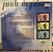 Cargar imagen en el visor de la galería, Frankie Paul – Reaching Out
