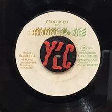 Cargar imagen en el visor de la galería, Wailing Soul– Back Out
