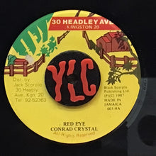 Cargar imagen en el visor de la galería, Conrad Crystal – Red Eye
