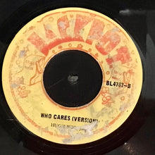 Cargar imagen en el visor de la galería, Delroy Wilson / Hugh Roy Jr. – Who Cares
