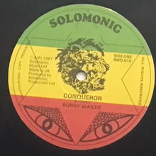Cargar imagen en el visor de la galería, Bunny Wailer – Conqueror
