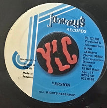 Cargar imagen en el visor de la galería, Johnny Osbourne – Dem A Terrorist
