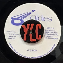 Cargar imagen en el visor de la galería, Dennis Brown – Here I Come
