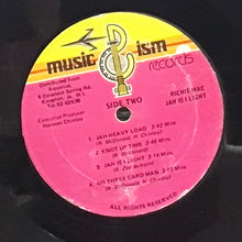 Cargar imagen en el visor de la galería, Richie Mac – Jah Is I Light
