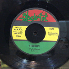 Cargar imagen en el visor de la galería, Twin Roots – Know Love
