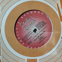 Cargar imagen en el visor de la galería, Nando Boom – Ella Me Bacila
