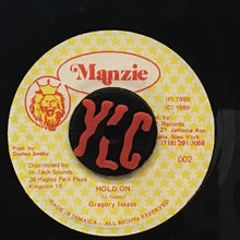 Cargar imagen en el visor de la galería, Gregory Isaacs – Hold On
