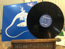 Cargar imagen en el visor de la galería, Clive Hunt – Blue Lizzard
