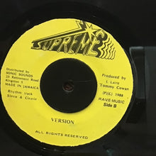 Cargar imagen en el visor de la galería, Brigadier Jerry – Leave It Alone
