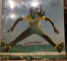 Cargar imagen en el visor de la galería, Bunny Wailer – Jump Jump / Dance Hall Music
