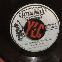 Cargar imagen en el visor de la galería, Calvin Scott – Searching In The Hills
