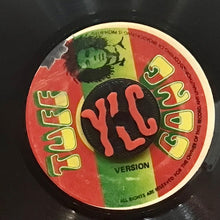 Cargar imagen en el visor de la galería, Bob Marley– Blackman Redemption
