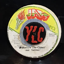 Cargar imagen en el visor de la galería, Jah Thomas – Dance On The Corner
