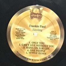 Cargar imagen en el visor de la galería, Frankie Paul – Sizzling
