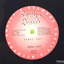 Cargar imagen en el visor de la galería, Angel Hoyt – First Cut
